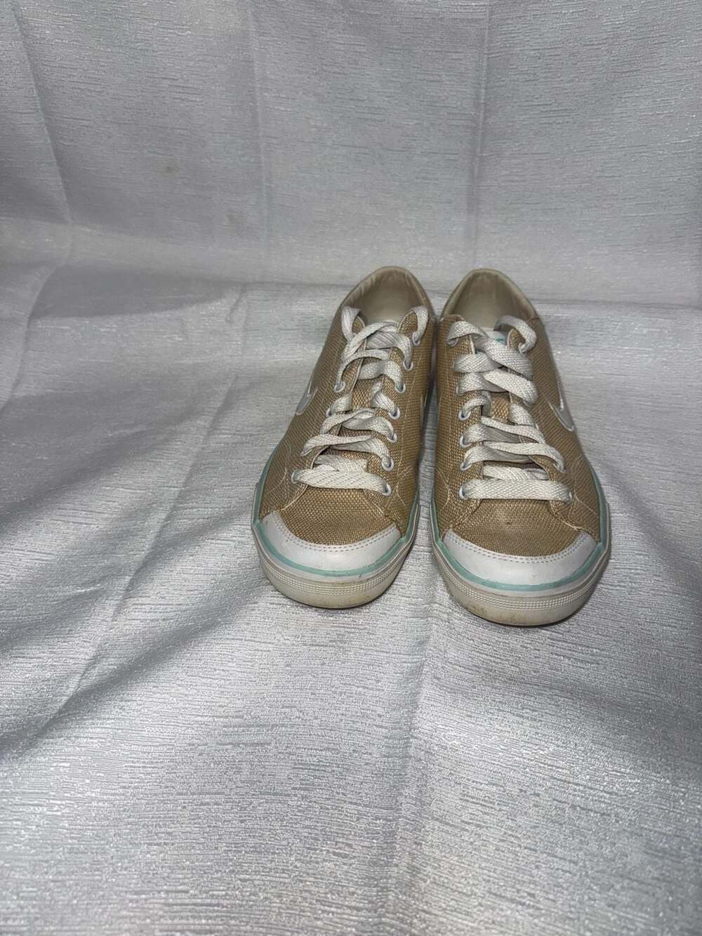Nike Capri Canvas Beige Tan Sneakers 315774-111